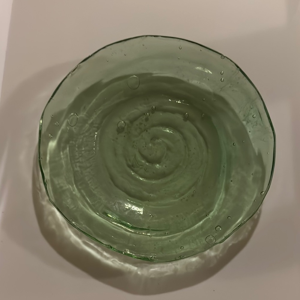 Elegant Spiral Green Glass Art Plate